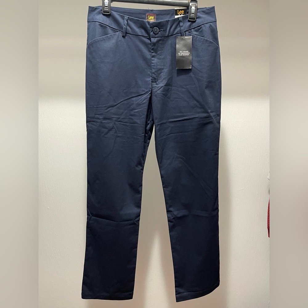 Lee Women’s Wrinkle Free Straight Mid Rise Blue Pants
